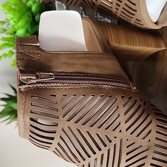 Lane Bryant - 12W, Taupe Laser Cut-Out Open Toe Sling Back with Stacked Heel​​​ - Picture 4 of 7